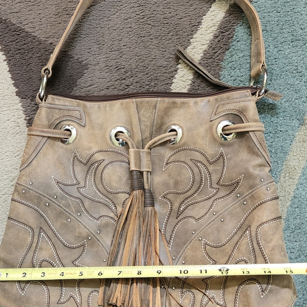 Ariat purse/bag over shoulder